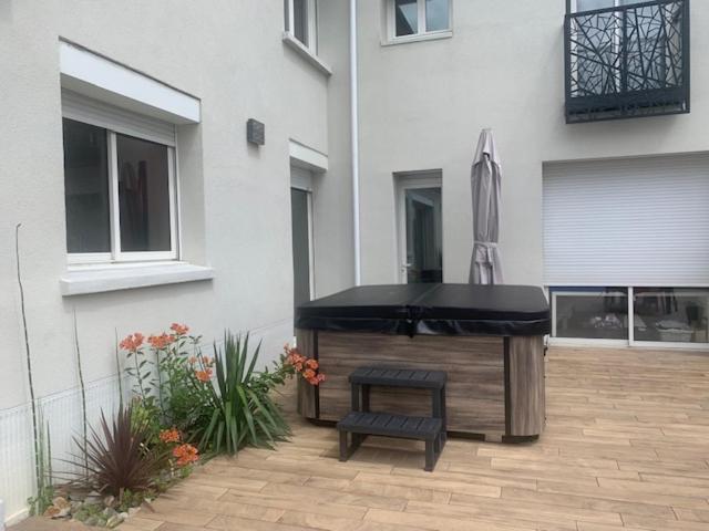 Bords De Sarthe Bed and Breakfast Λε Μανς Εξωτερικό φωτογραφία